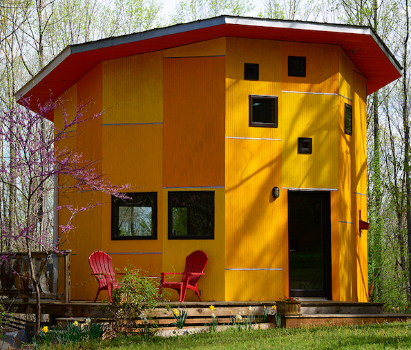 an octagonal tiny house